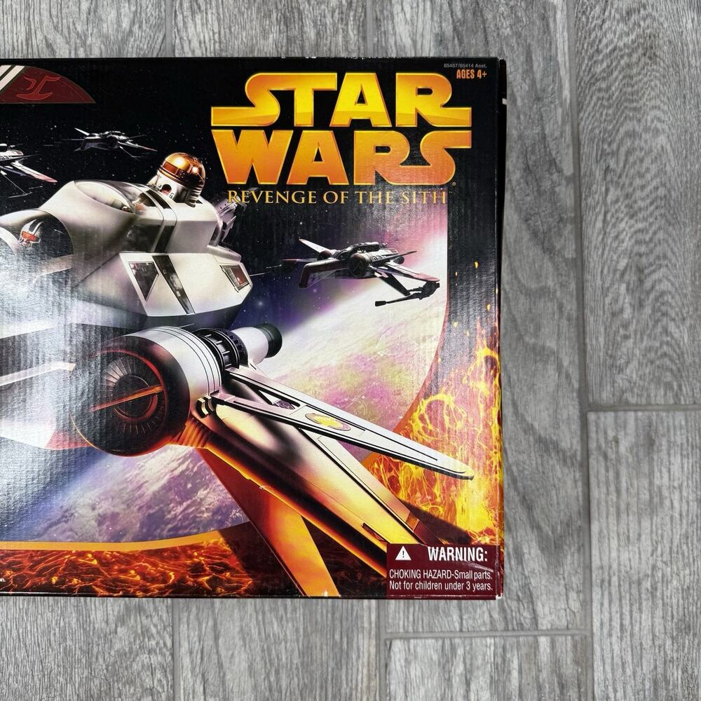 2005 STAR WARS REVENGE OF THE SITH ARC-170 FIGHTER STARSHIP FOR 4" FIGURES NIB - Picture 3 of 6
